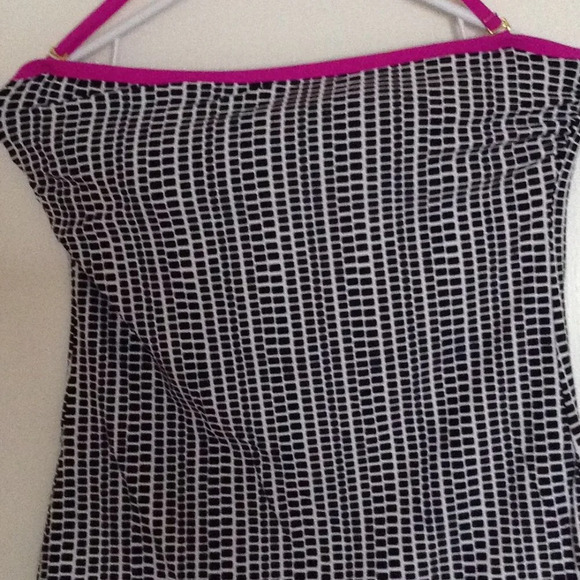 Ivanka Trump Women's Swimwear Halter Neck Tankini Top Size M Vacation Swimming - Picture 2 of 5